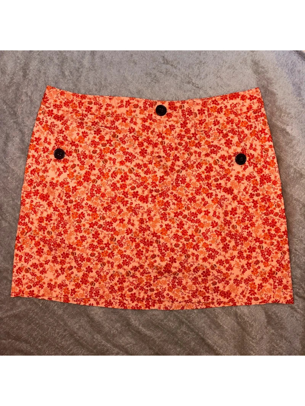Boho Feminine Orange and Red floral mini skirt